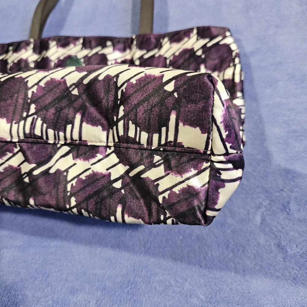 Henri Bendel Izak Tote Bag Purse - Picture 4 of 12